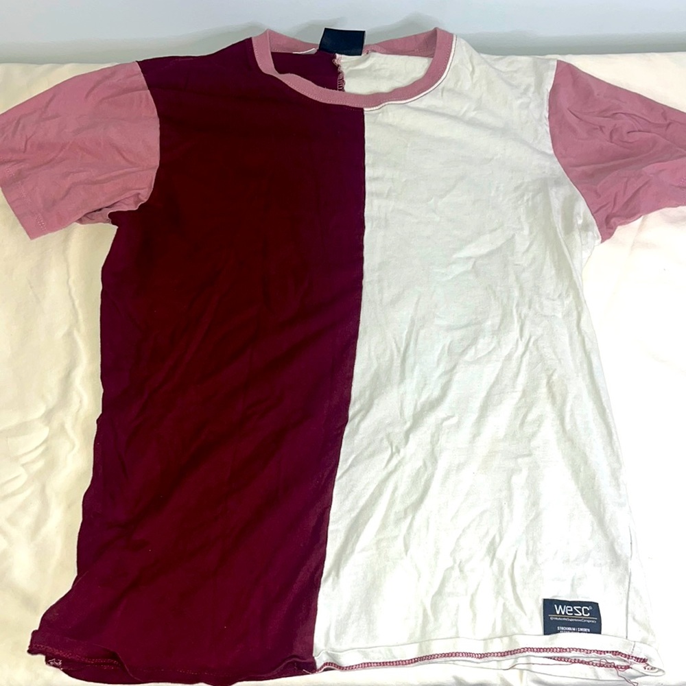 WESC T SHIRT